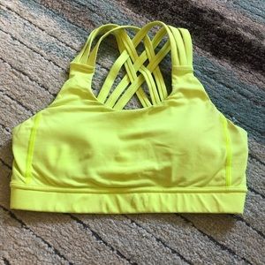 Lululemon sports bra sz:6